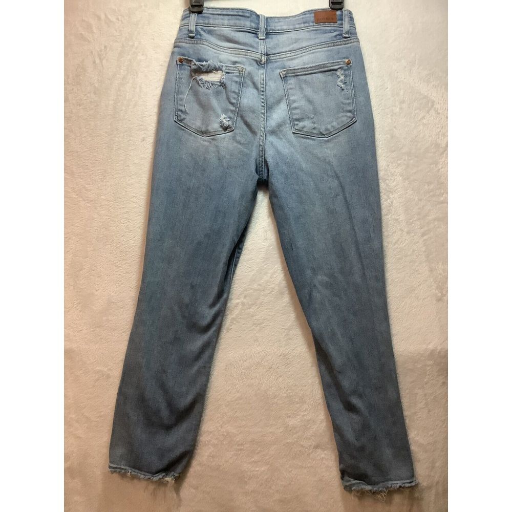Judy Blue Classic Light Blue Straight Jeans - Picture 7 of 11